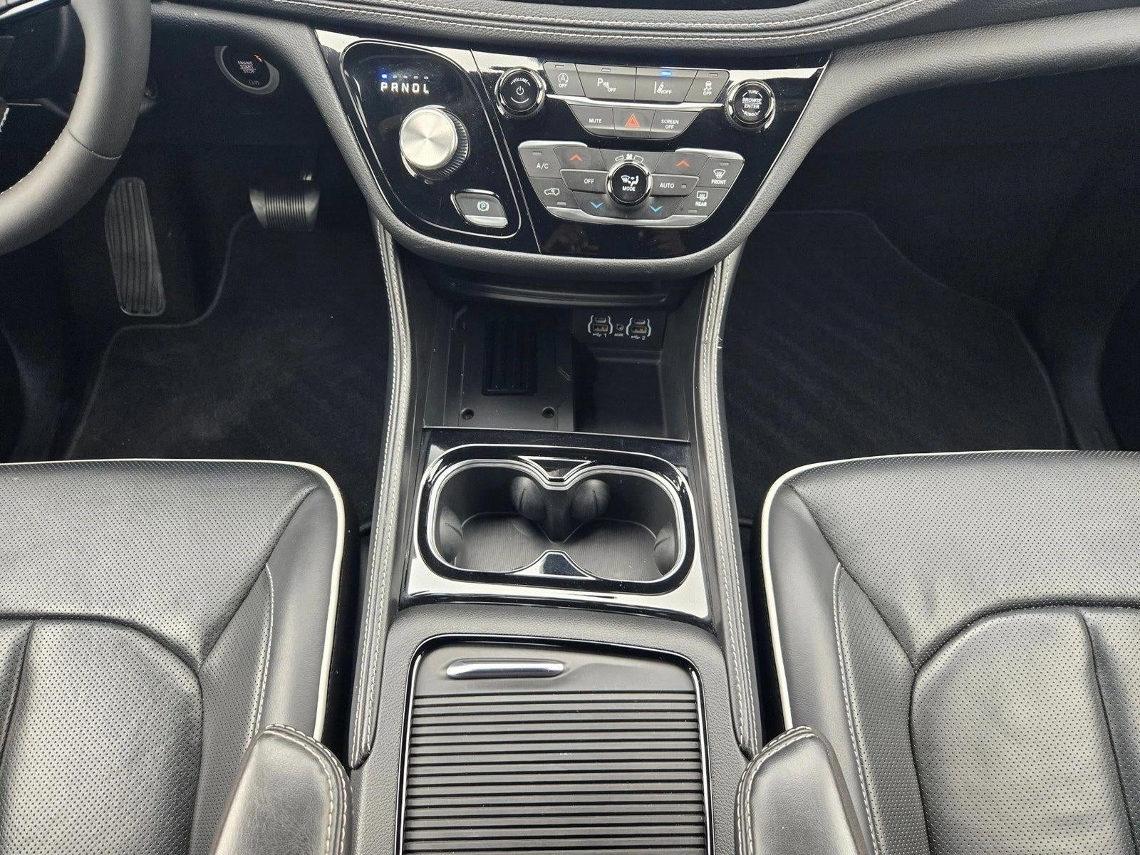 2025 Chrysler Pacifica Limited