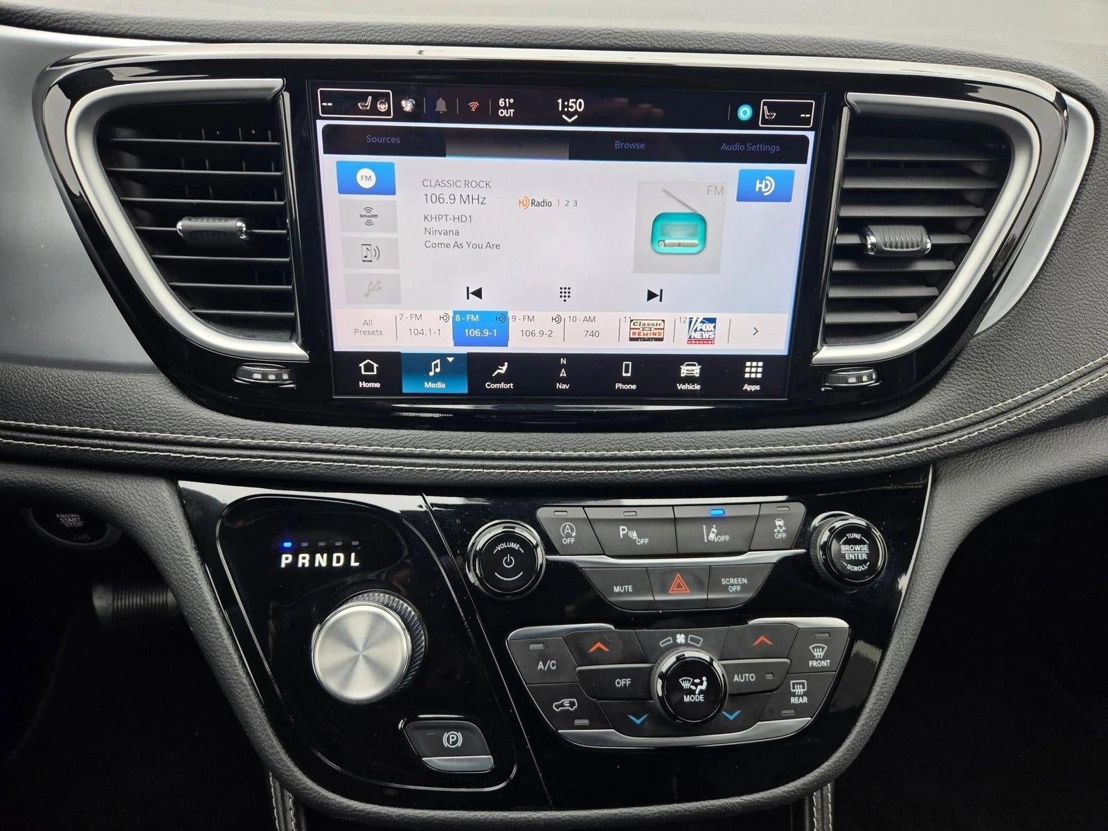 2025 Chrysler Pacifica Limited