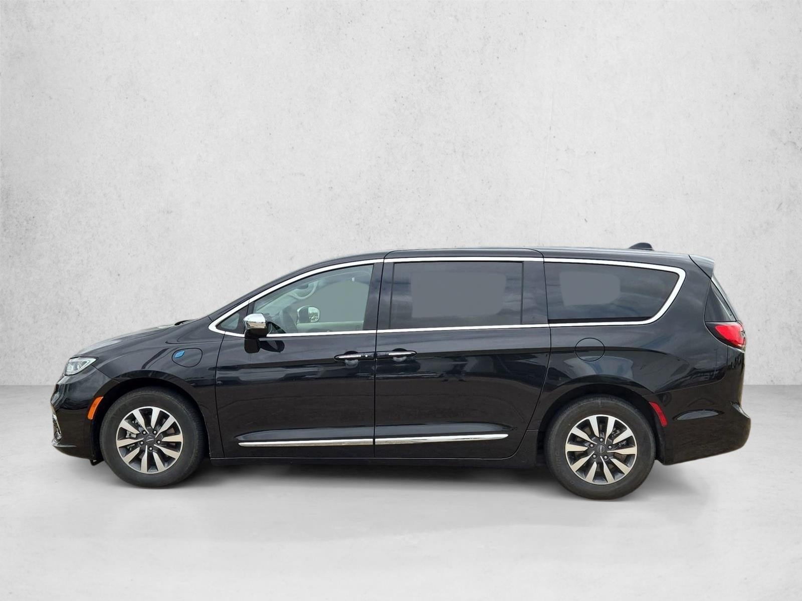 2023 Chrysler Pacifica Hybrid Limited