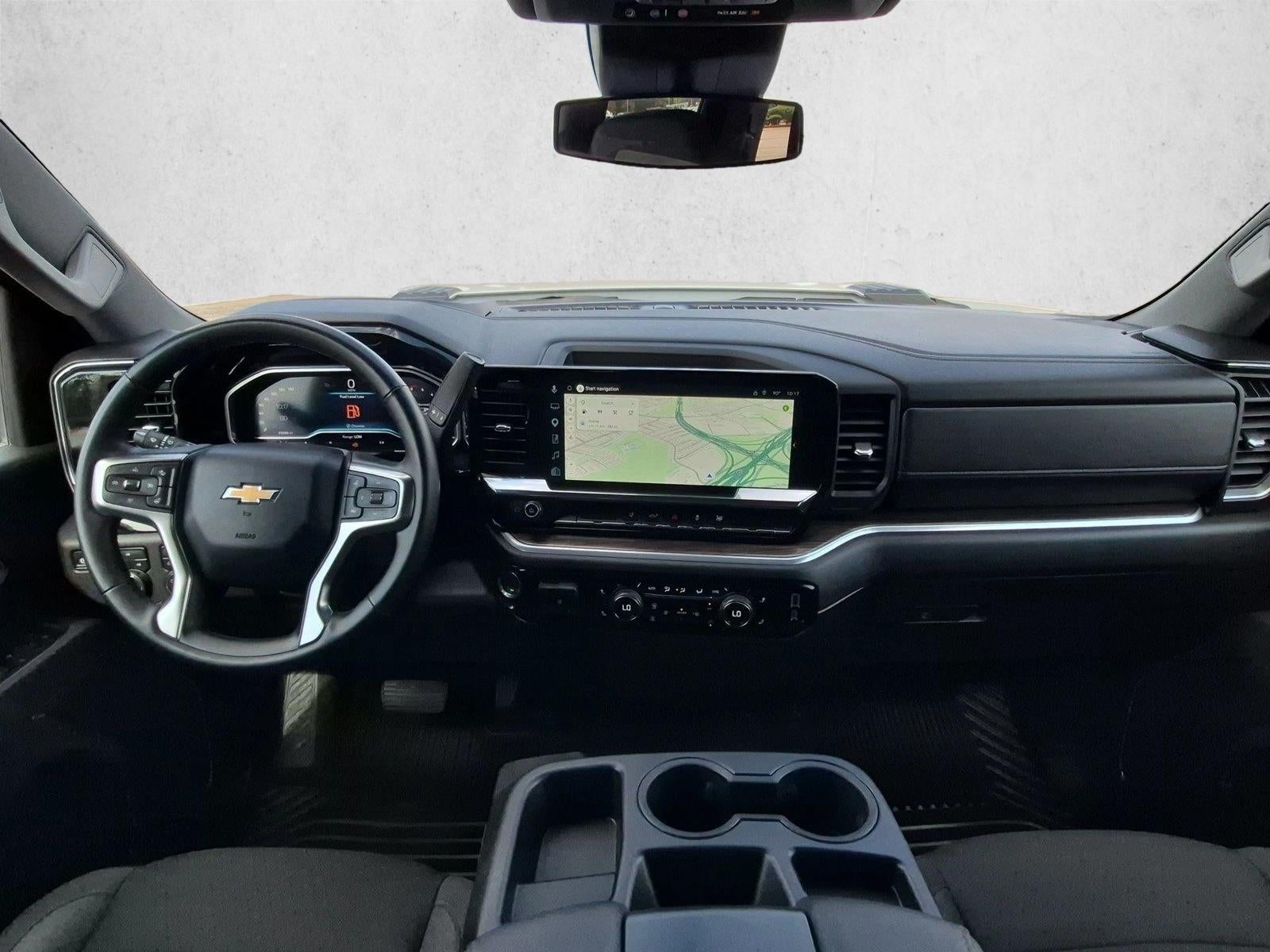 2025 Chevrolet Silverado 2500HD 18