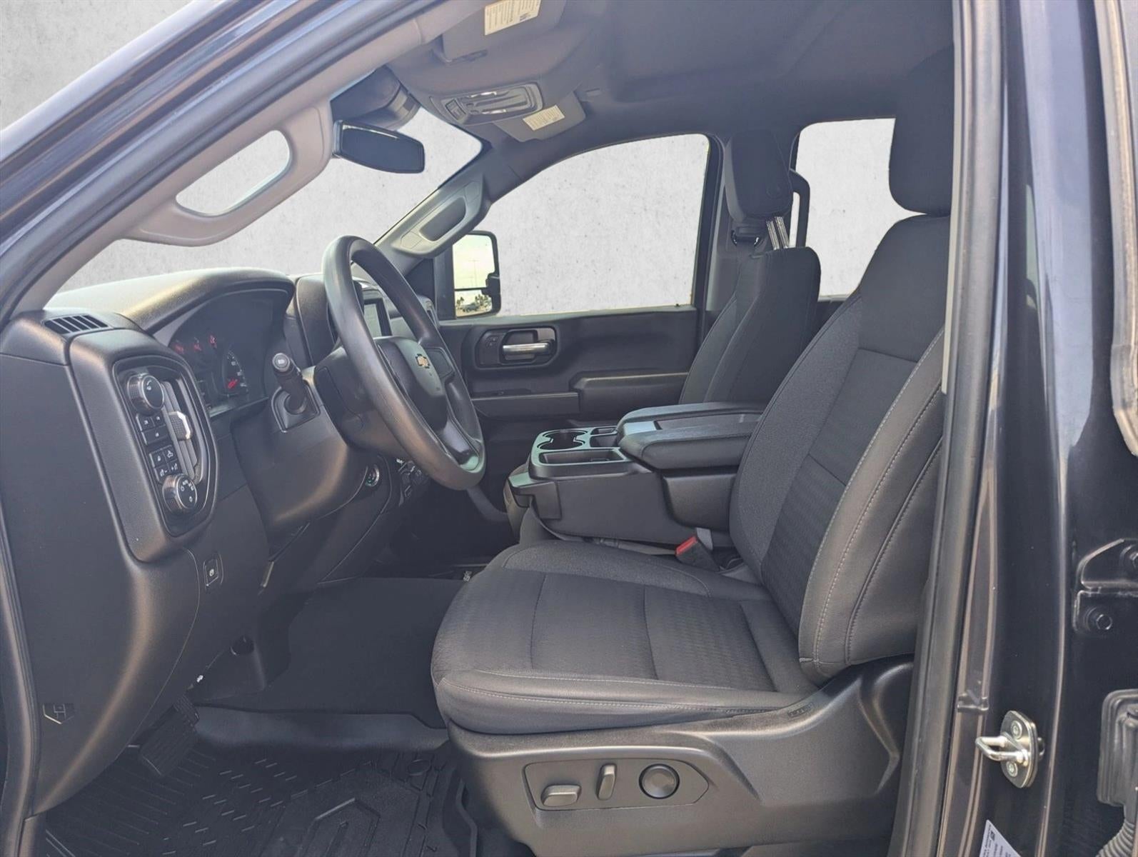 2024 Chevrolet Silverado 2500 HD Custom