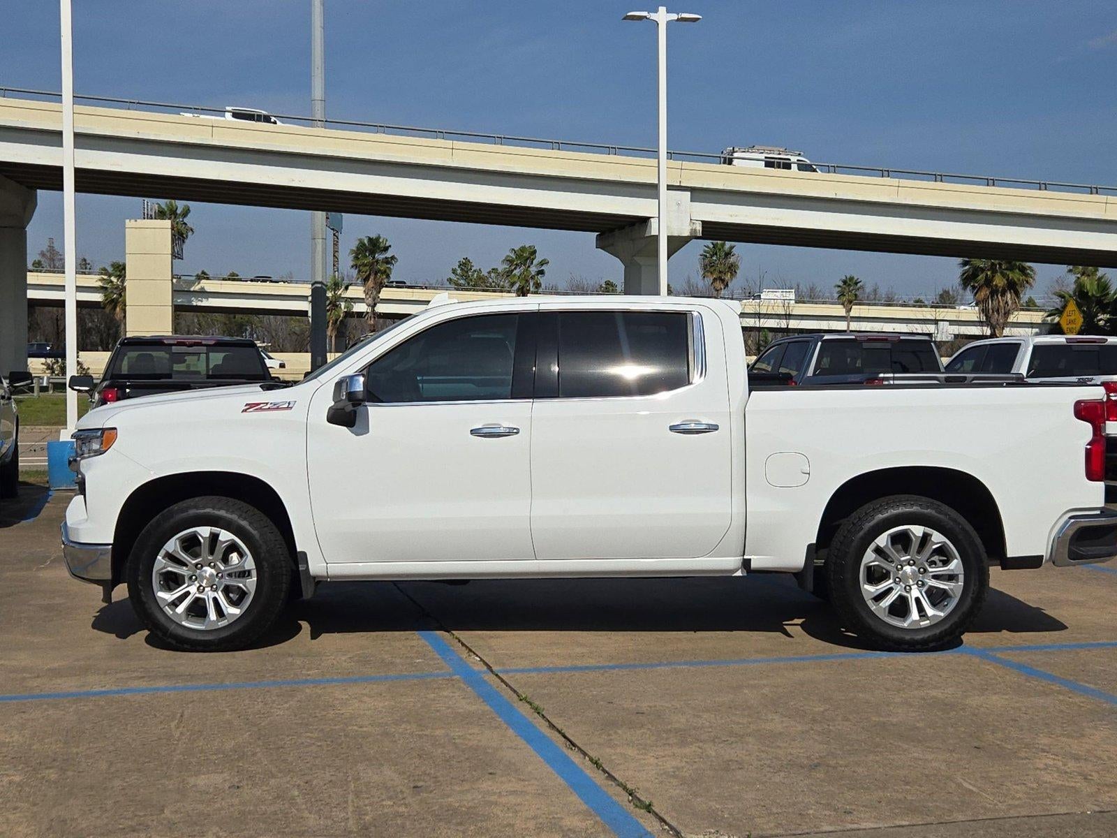 2025 Chevrolet Silverado 1500 LTZ