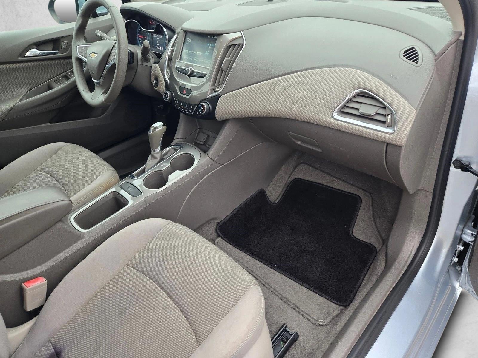 2017 Chevrolet Cruze LT