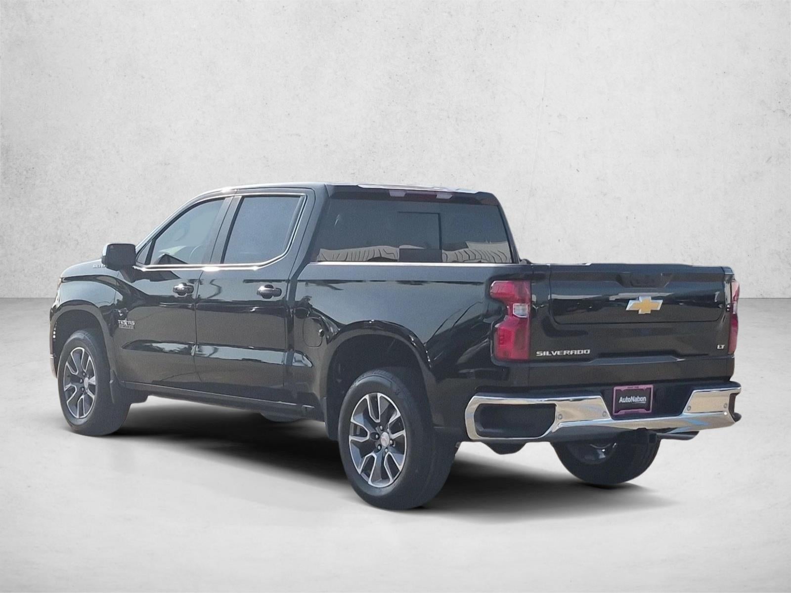 2026 Chevrolet Silverado 1500 LT - Photo 9