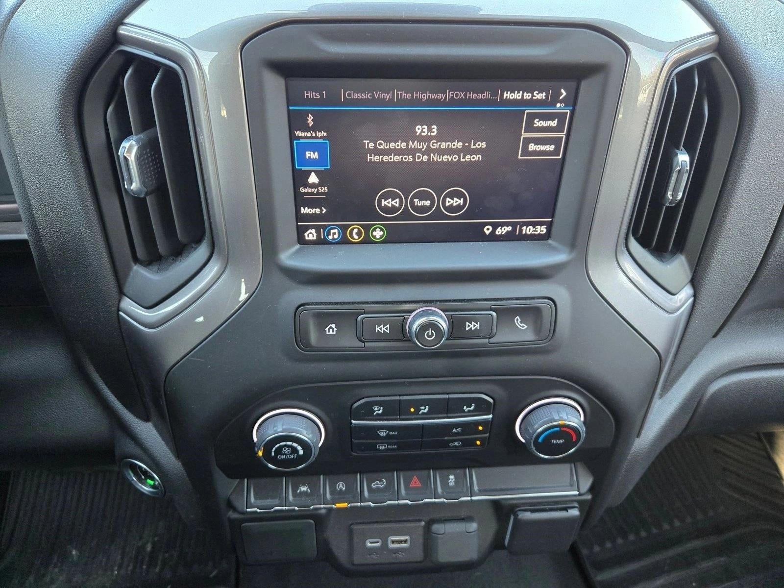 2023 Chevrolet Silverado 1500 Custom