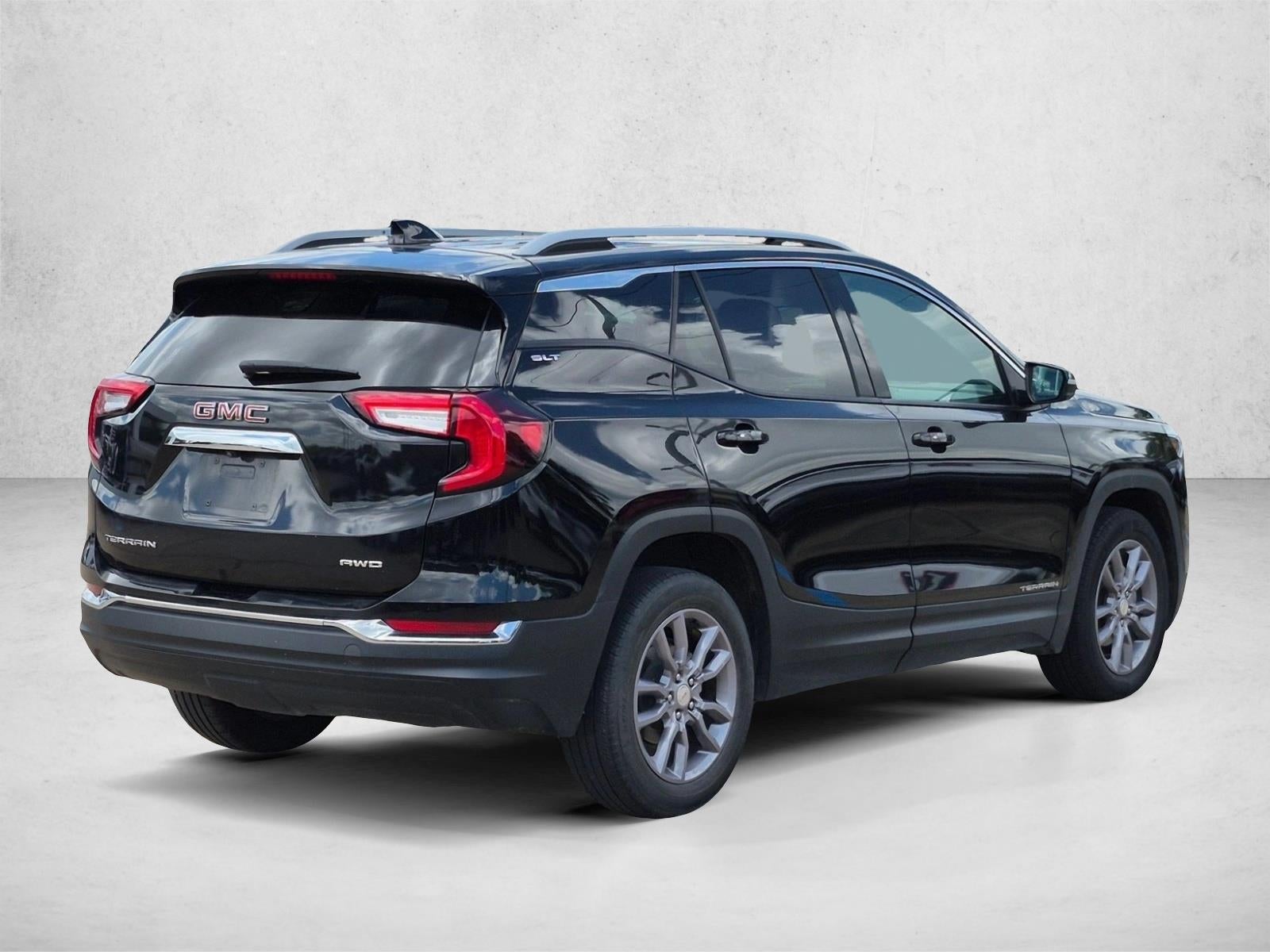2024 GMC Terrain SLT