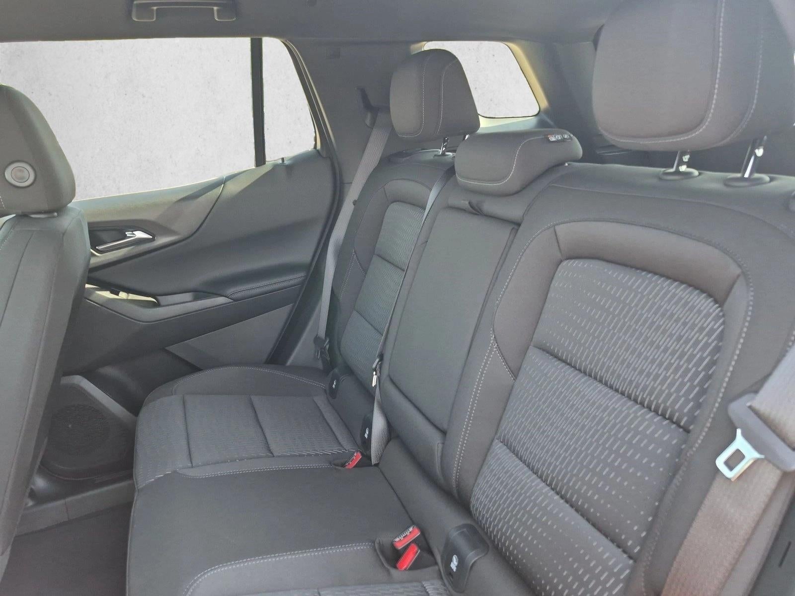 2027 Chevrolet Equinox LT - Photo 16