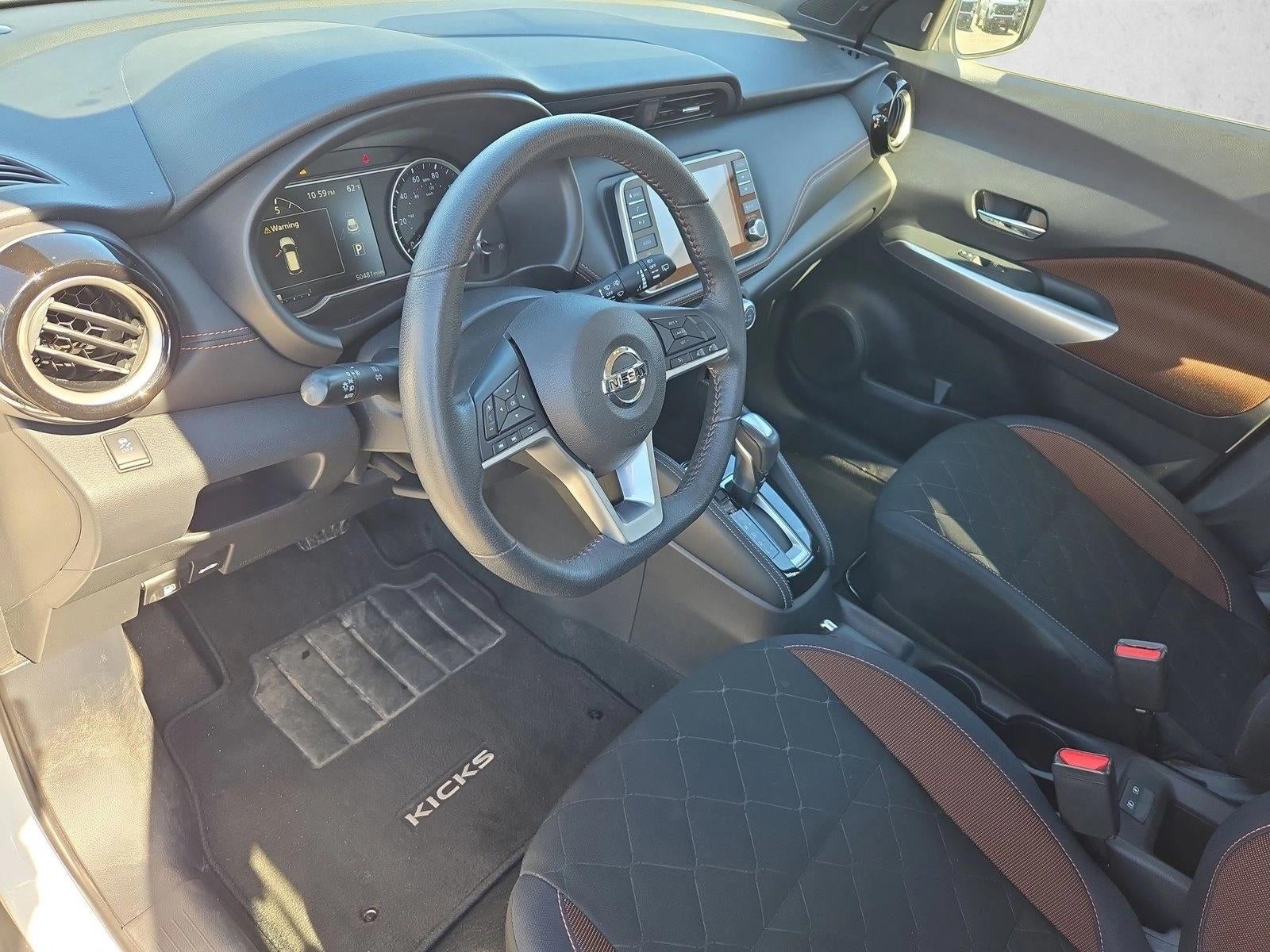 2019 Nissan Kicks SR