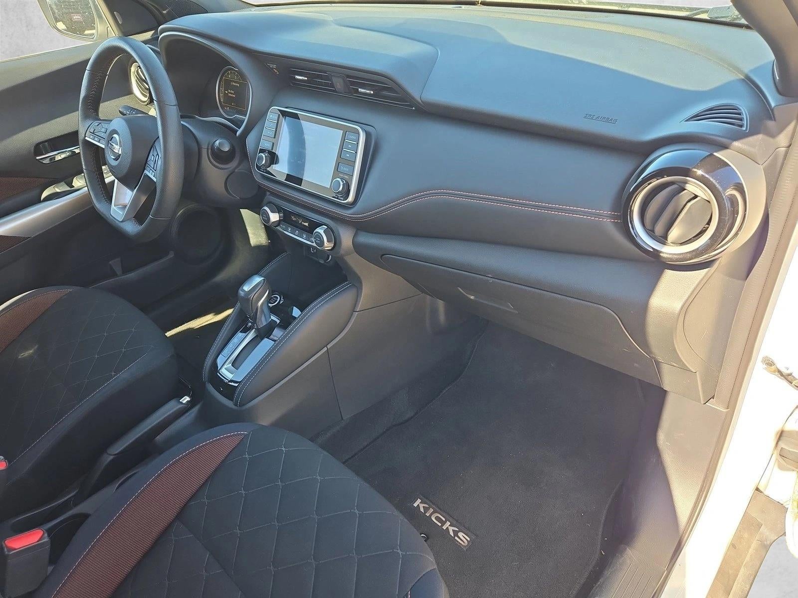 2019 Nissan Kicks SR