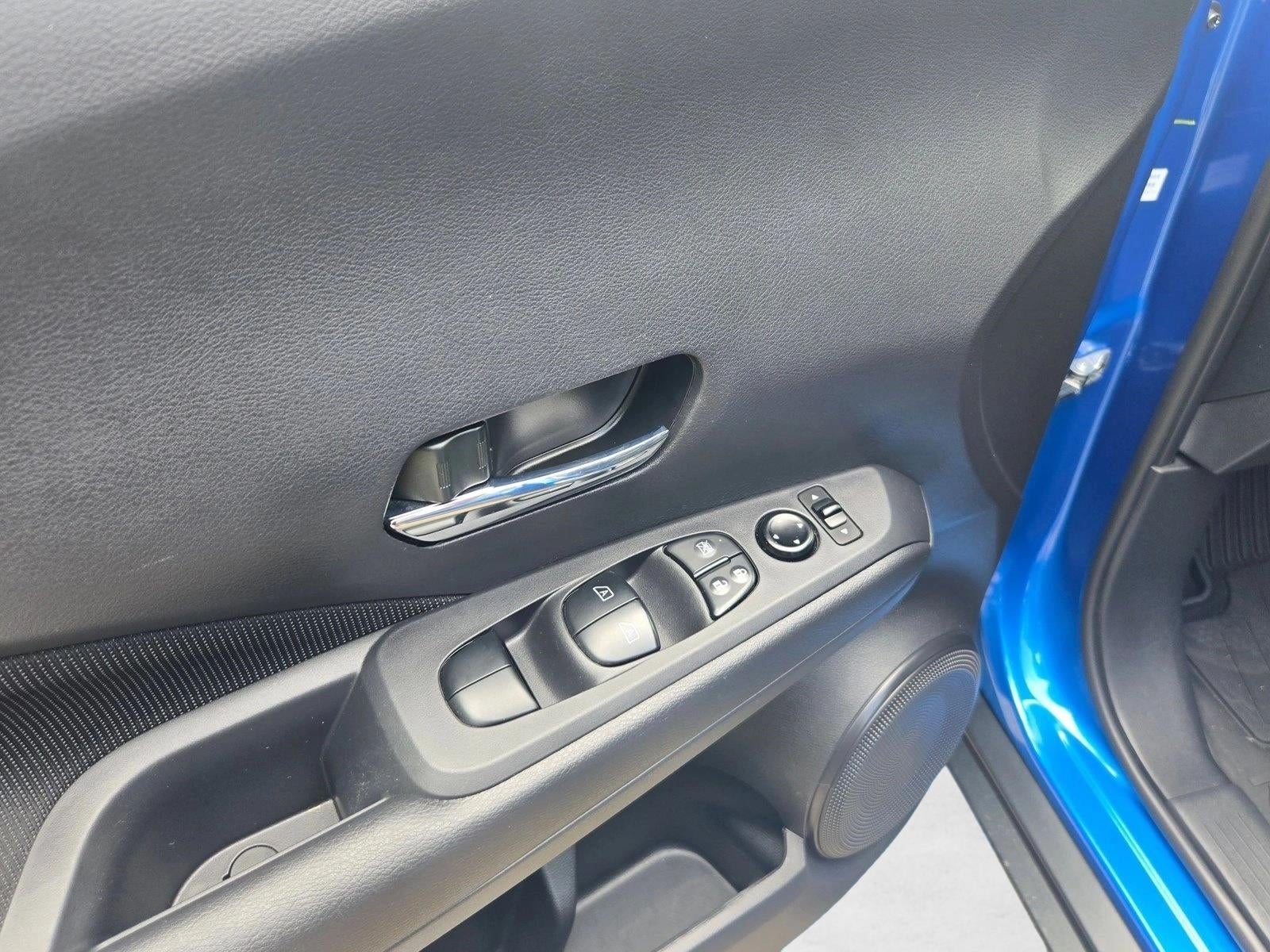 2024 Nissan Kicks SV Xtronic CVT