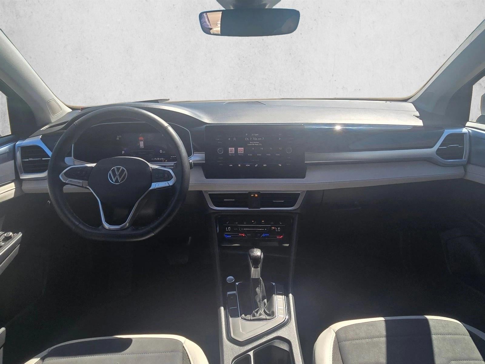 2025 Volkswagen Taos 1.5T SE