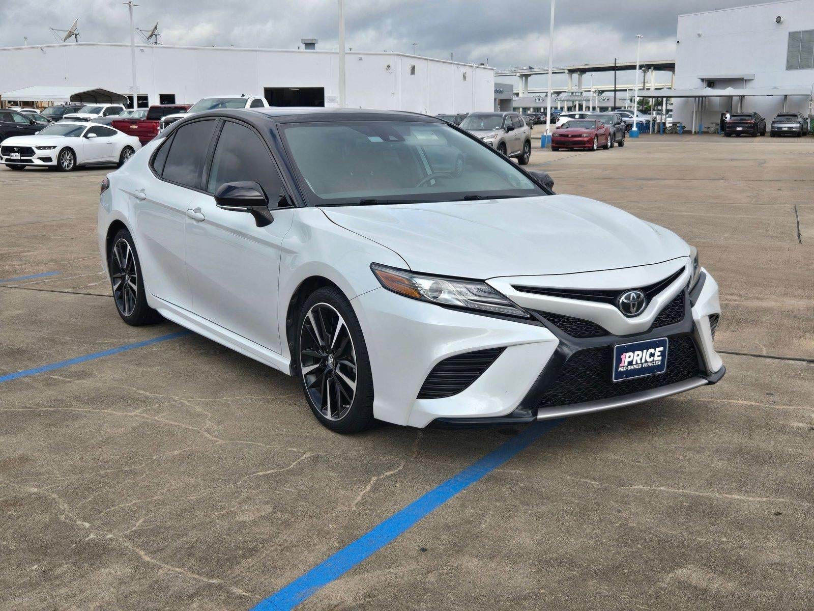 2019 Toyota Camry XSE