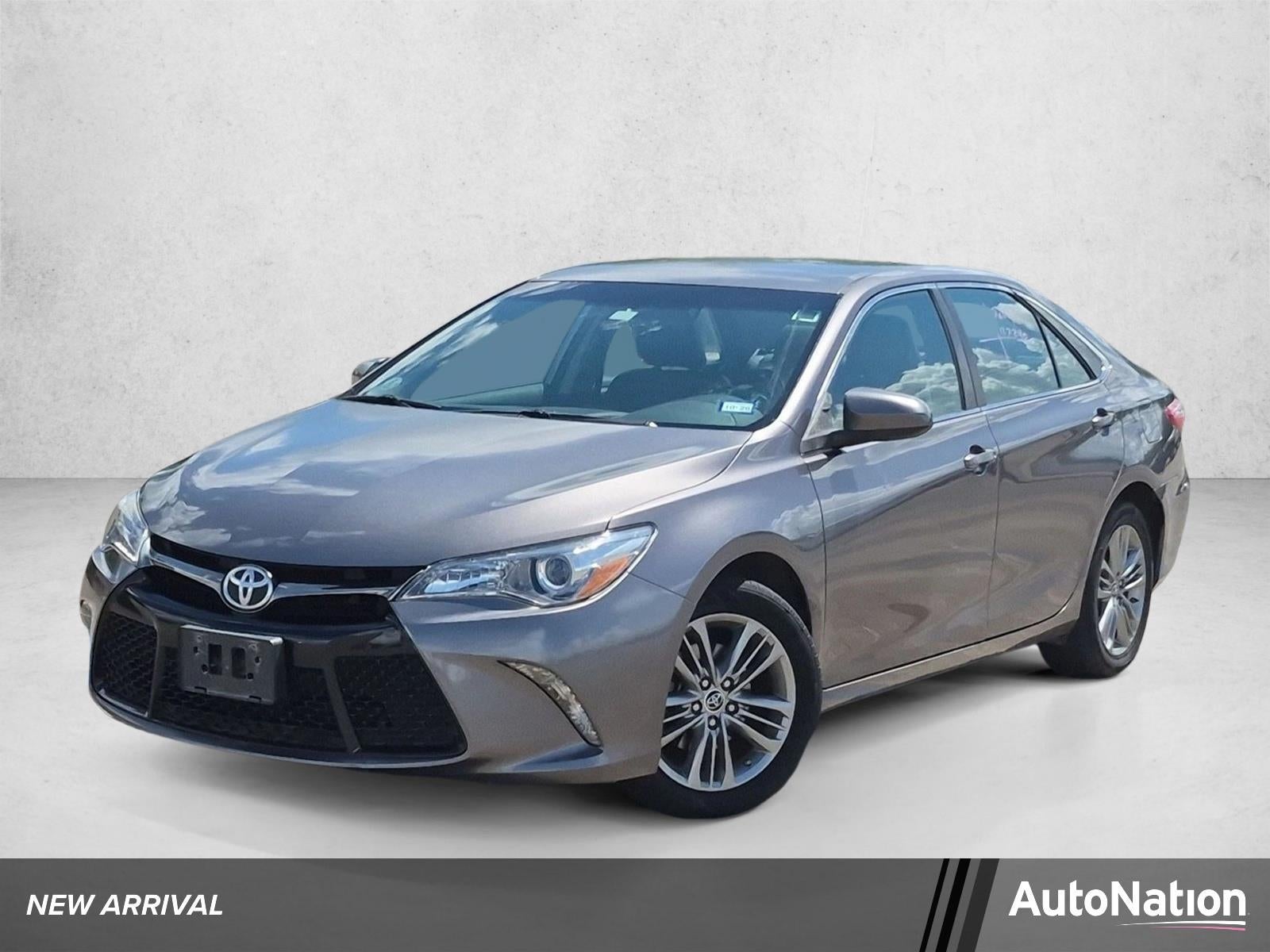 2016 Toyota Camry XLE