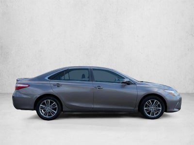 2016 Toyota Camry XLE