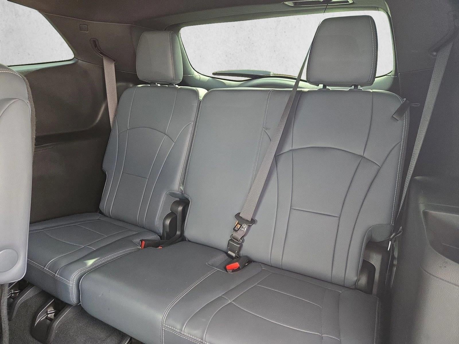 2022 Buick Enclave Essence