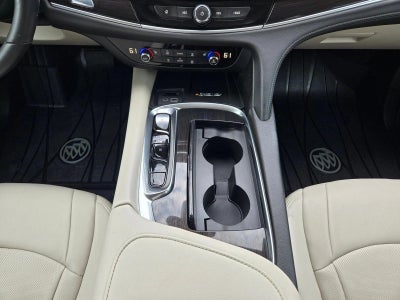 2022 Buick Enclave Essence