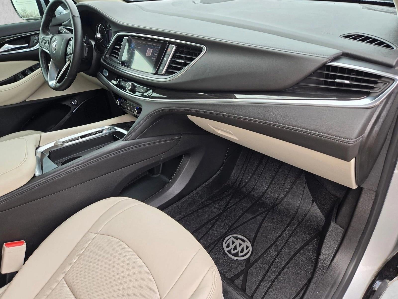 2022 Buick Enclave Essence