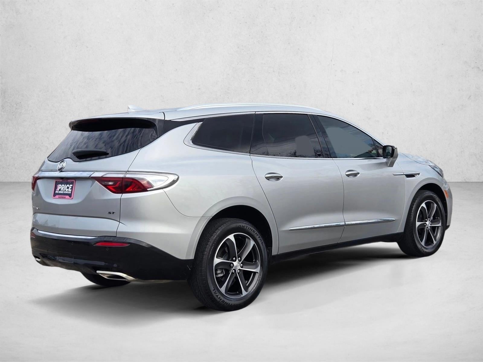 2022 Buick Enclave Essence