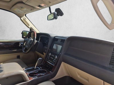 2015 Lincoln Navigator Base