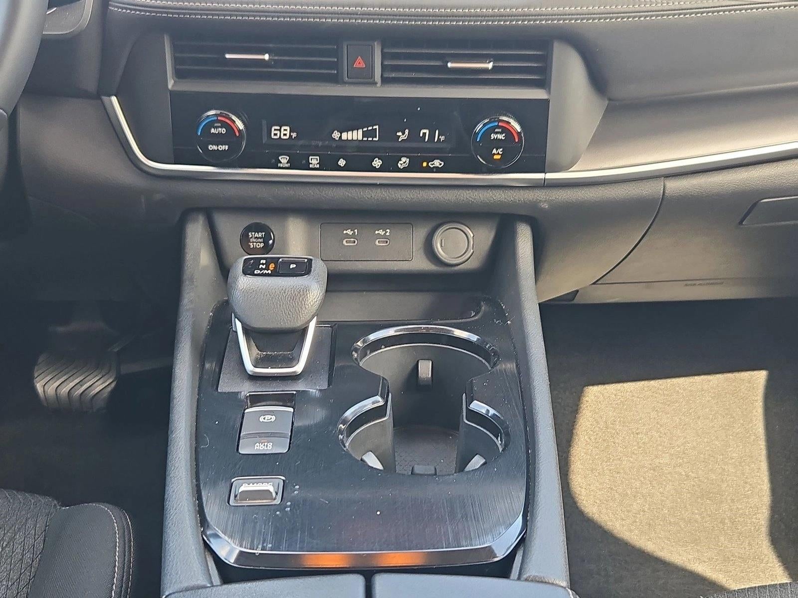 2025 Nissan Rogue SV