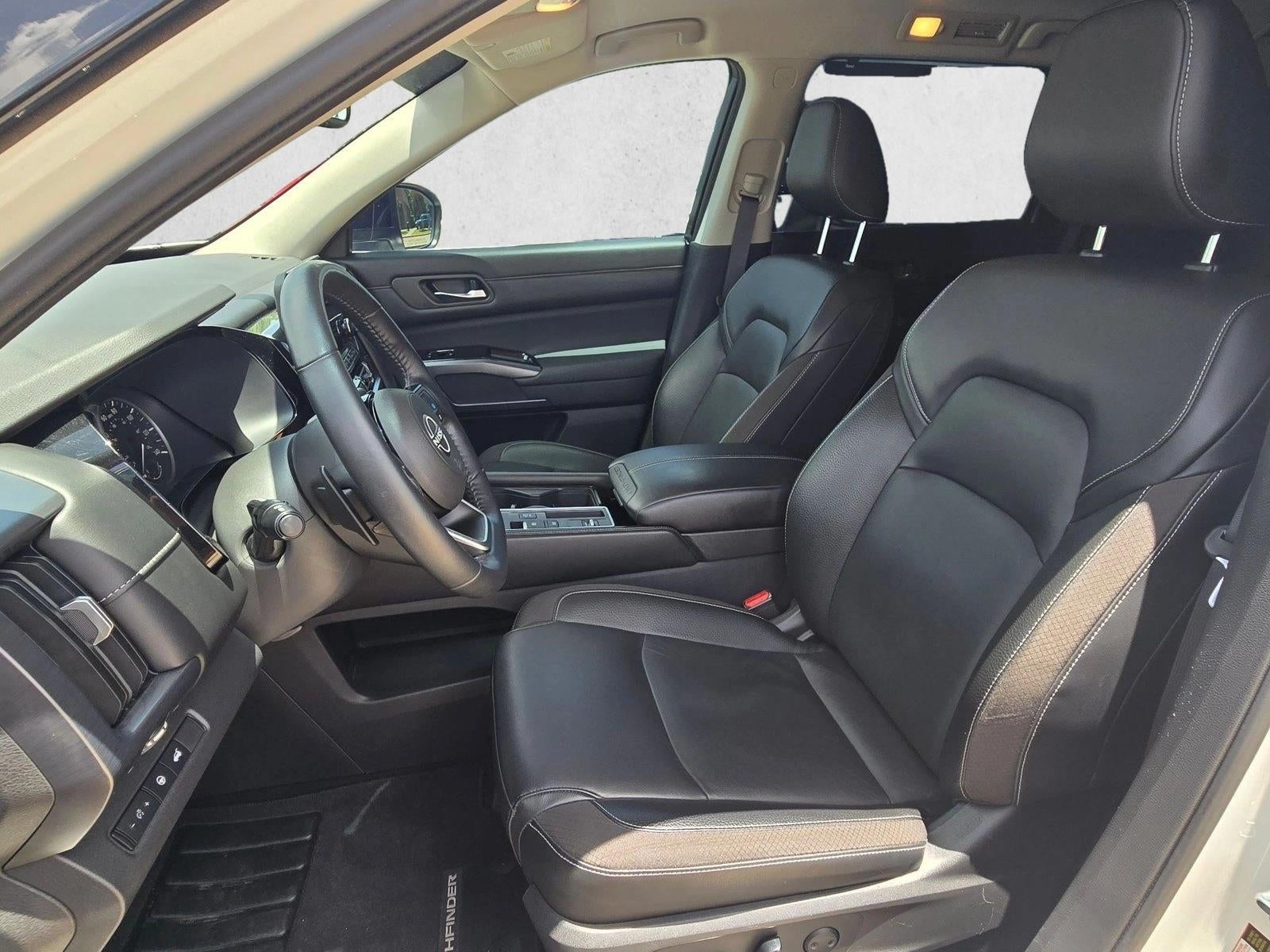 2022 Nissan Pathfinder SL 2WD
