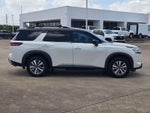 2022 Nissan Pathfinder SL 2WD