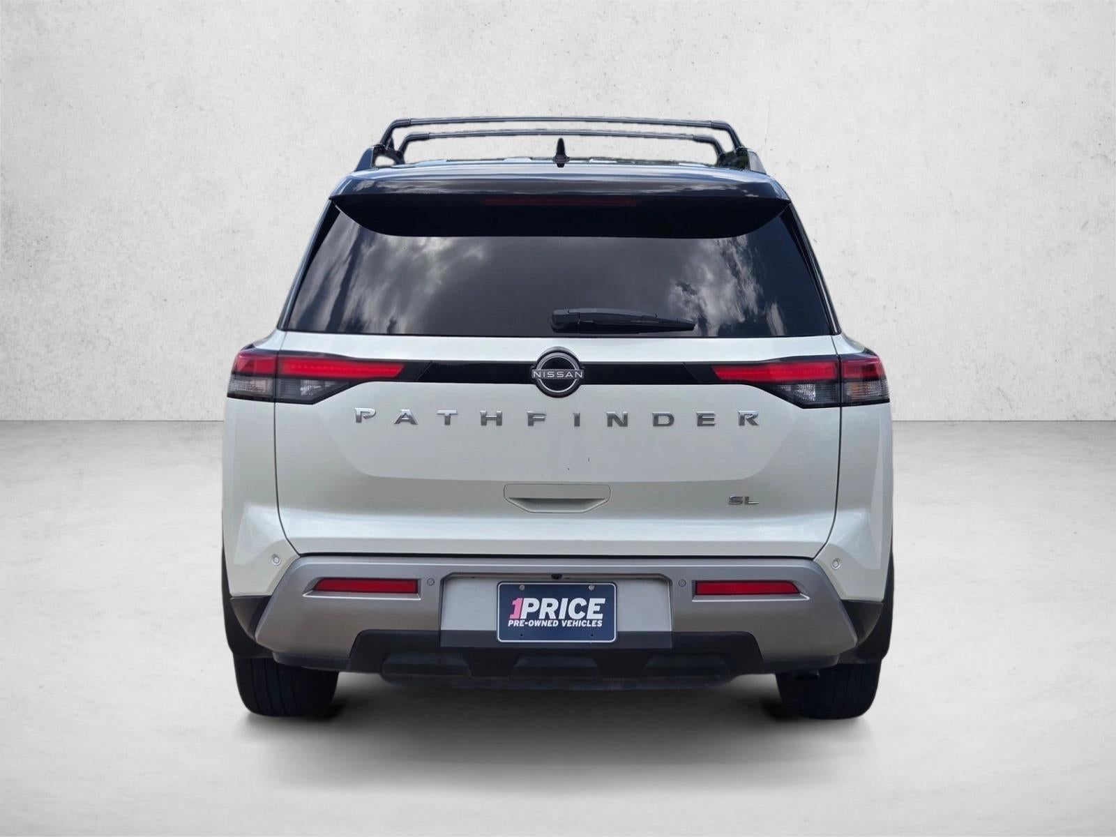 2022 Nissan Pathfinder SL 2WD