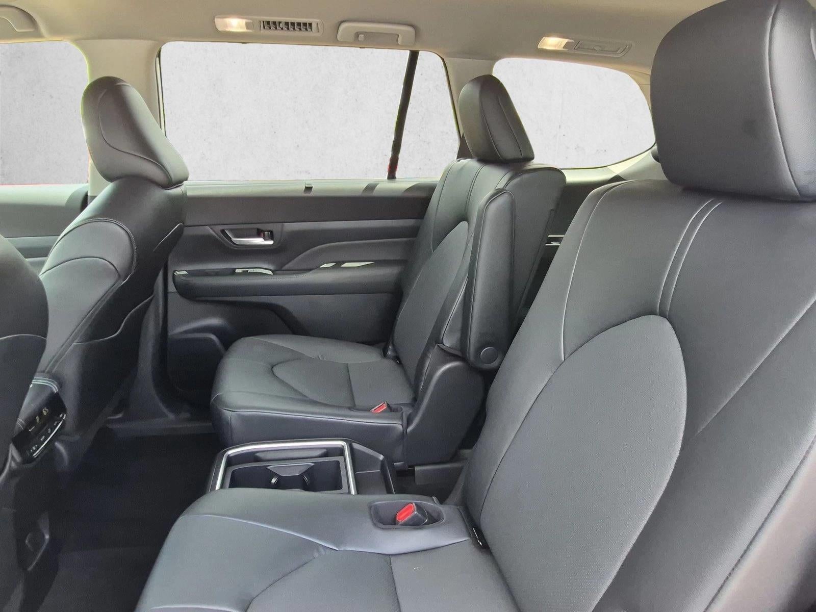 2026 Toyota Grand Highlander LE