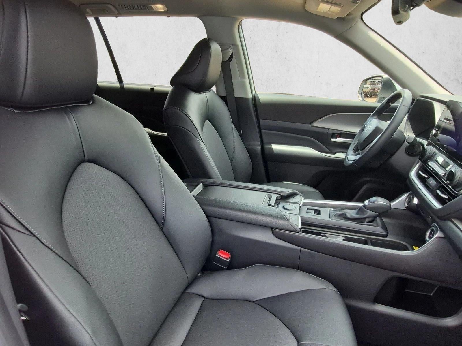 2026 Toyota Grand Highlander LE