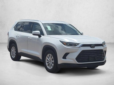 2026 Toyota Grand Highlander LE