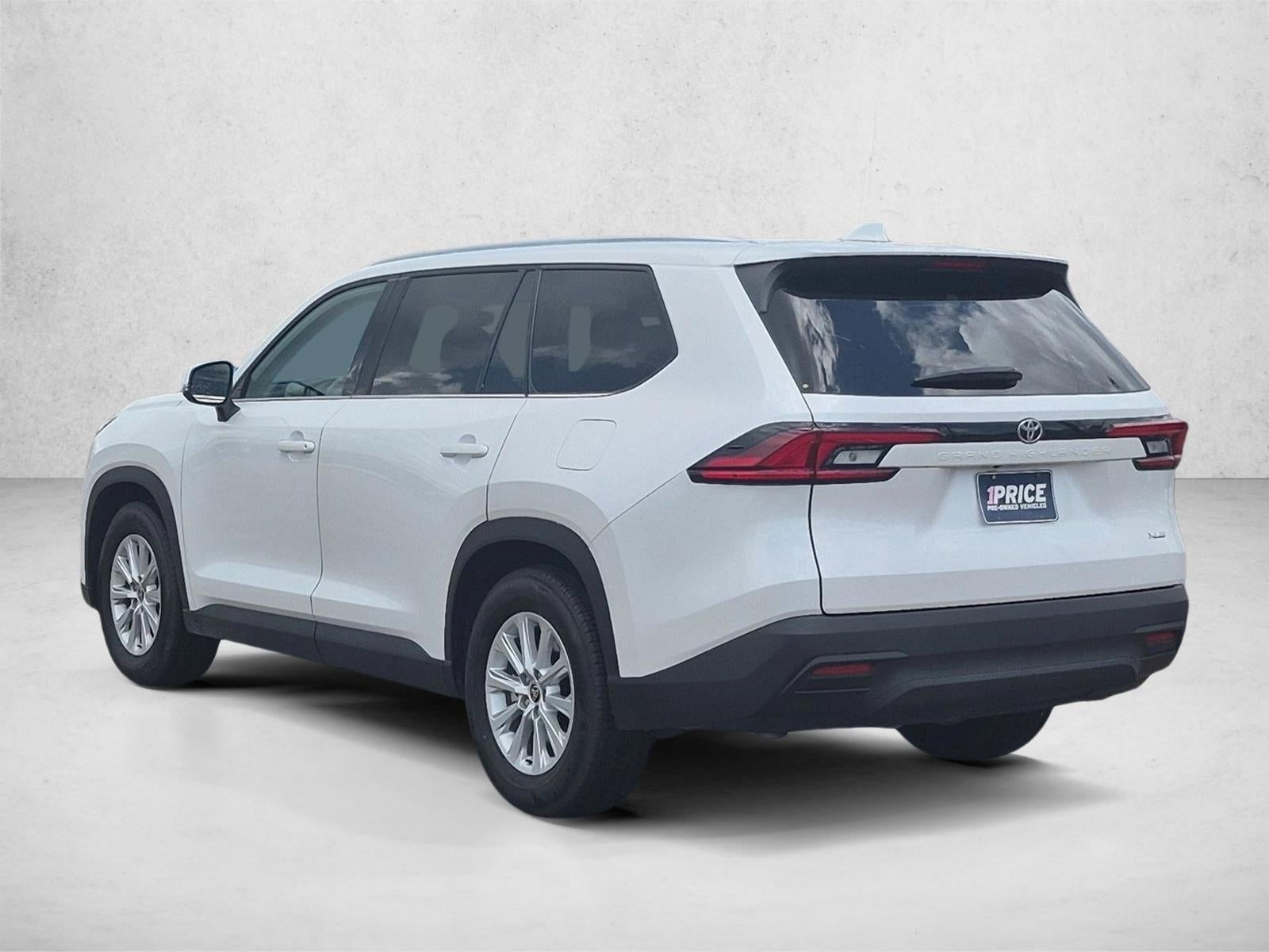 2026 Toyota Grand Highlander LE