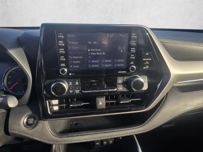 2021 Toyota Highlander L
