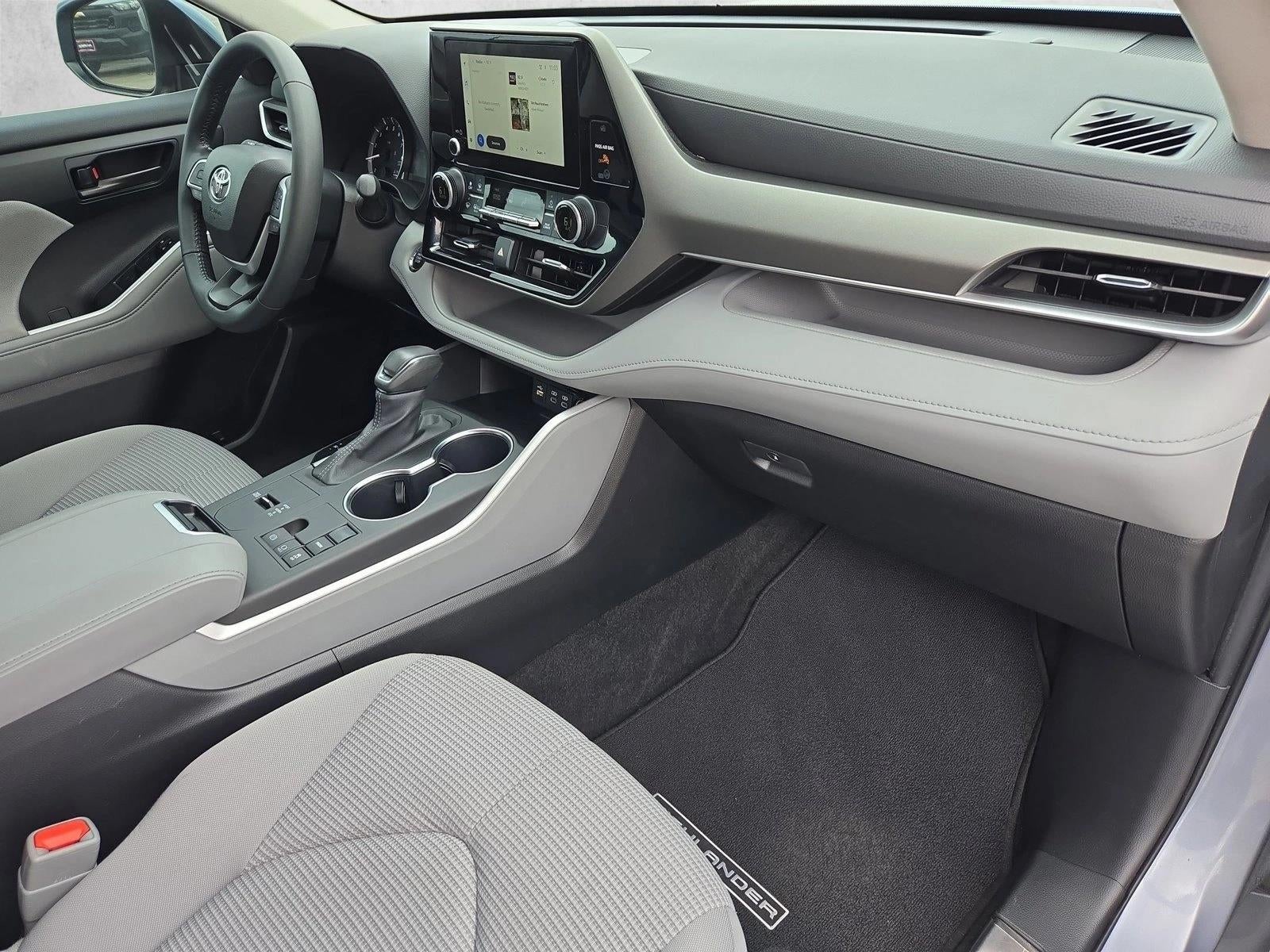 2023 Toyota Highlander L