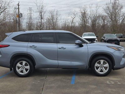 2023 Toyota Highlander L