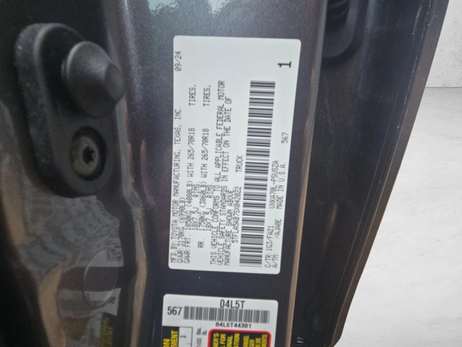 2025 Toyota Tundra SR5