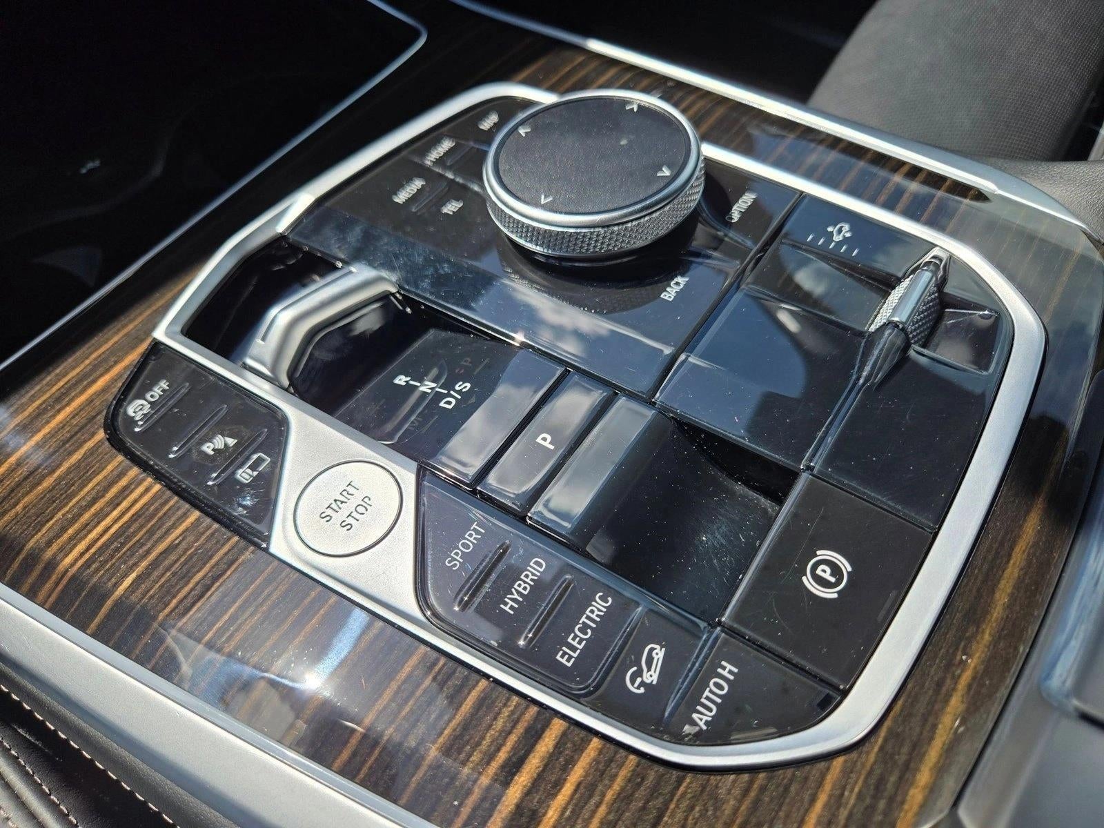 2025 BMW X5 PHEV xDrive50e