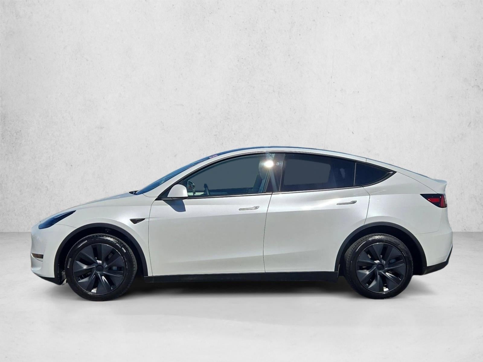 2025 Tesla Model Y Long Range