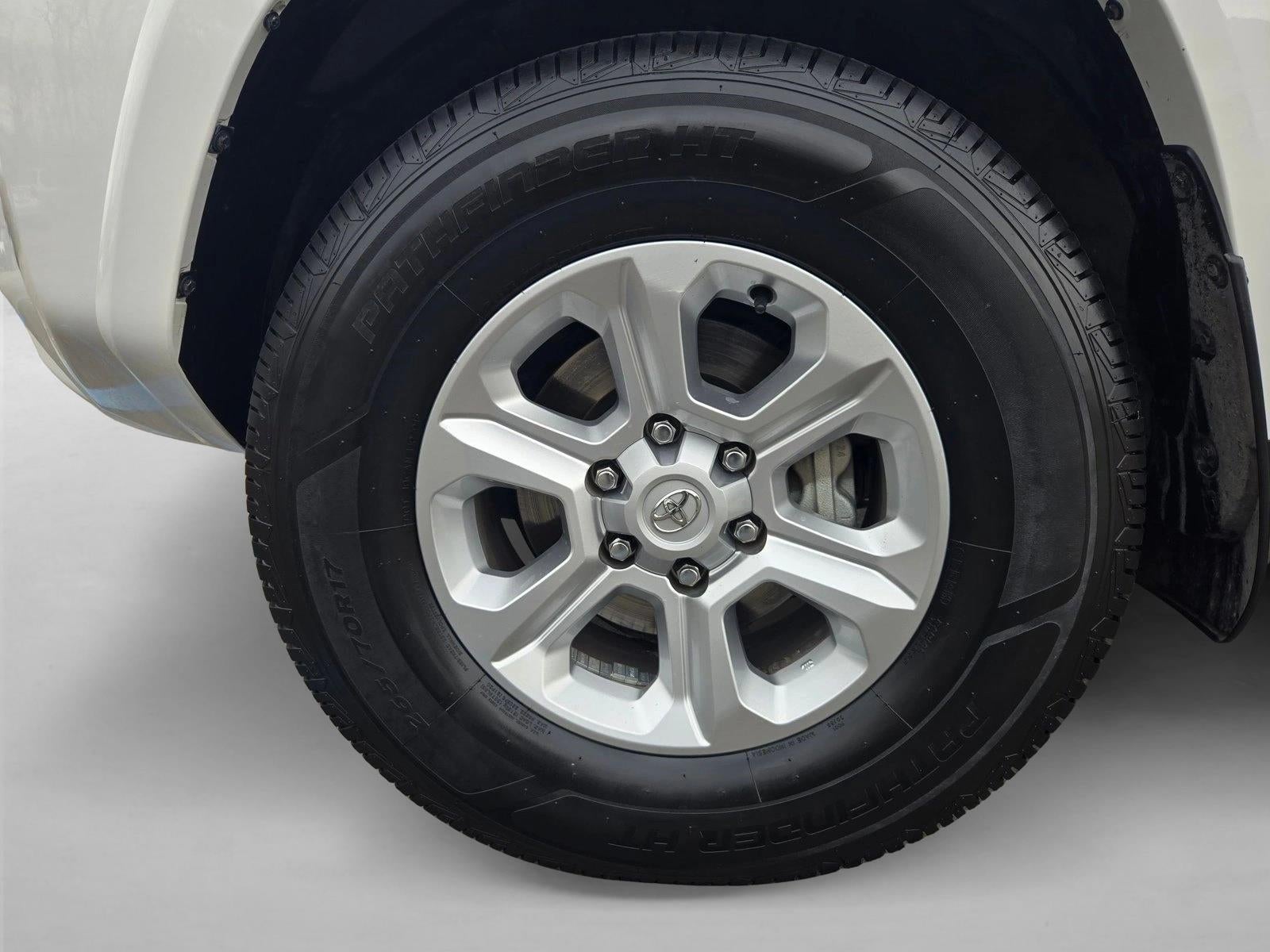 2022 Toyota 4Runner SR5