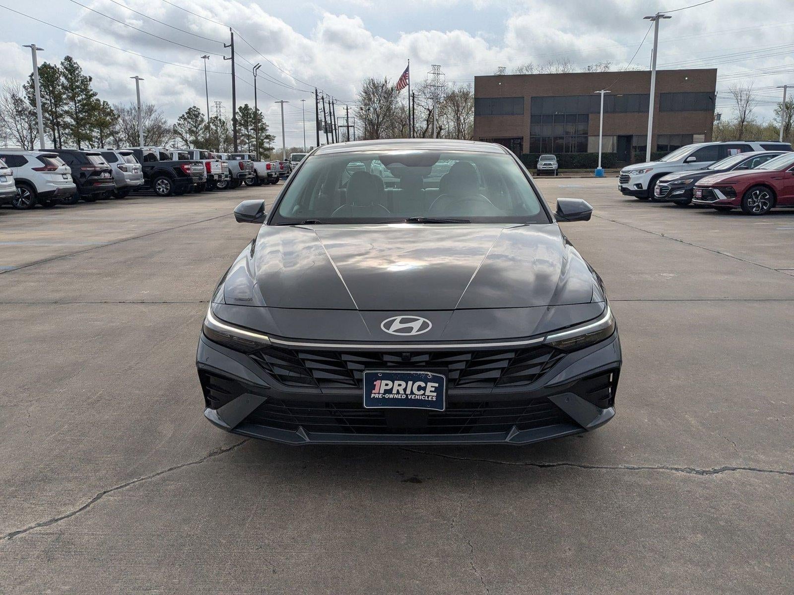 2024 Hyundai Elantra Limited