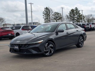 2024 Hyundai Elantra Limited