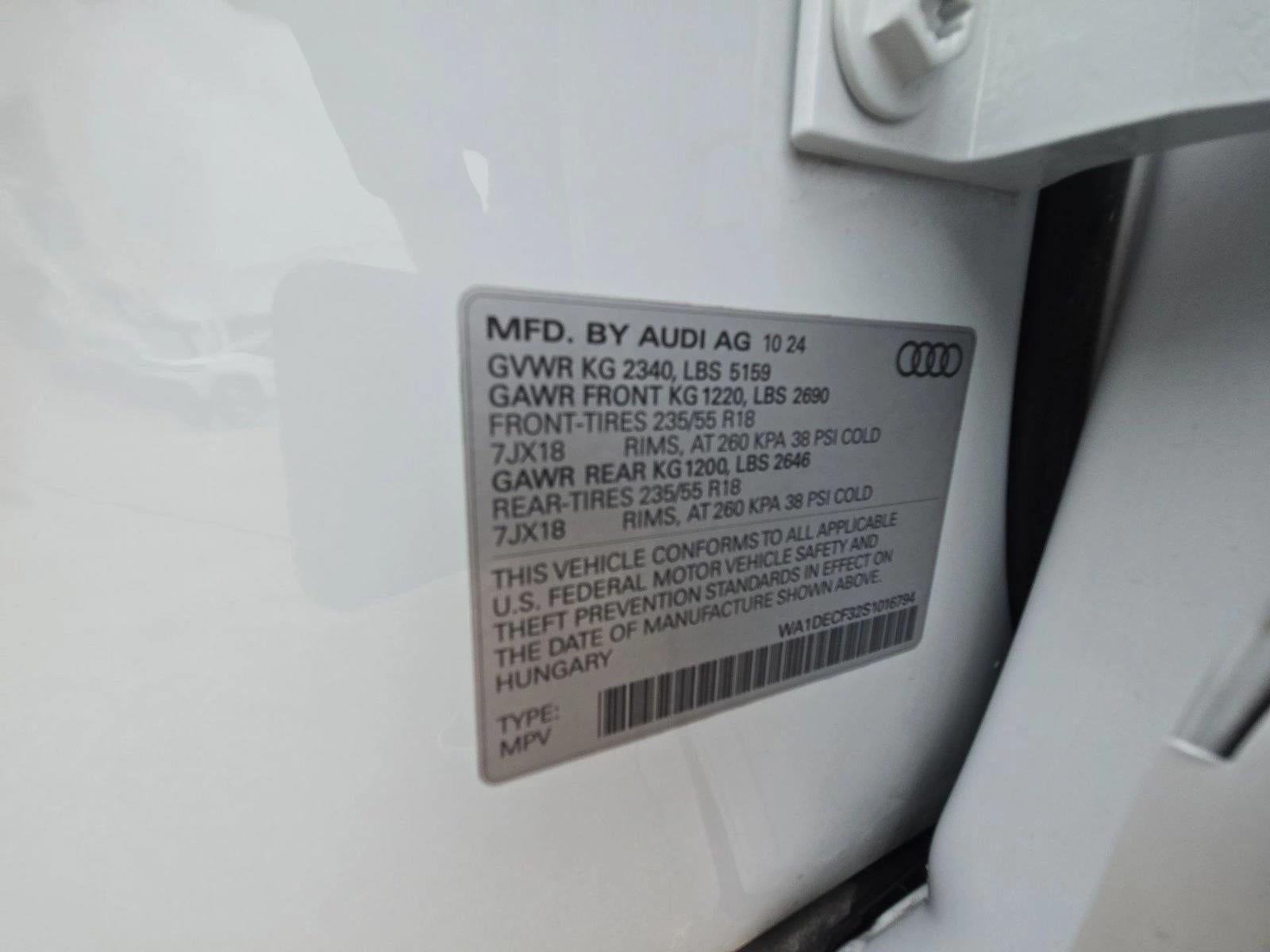 2025 Audi Q3 S line Premium