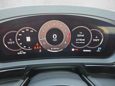 2025 Porsche Cayenne Base