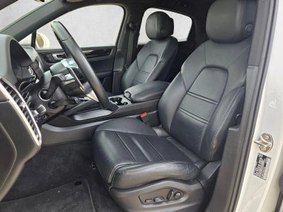 2022 Porsche Cayenne E-Hybrid