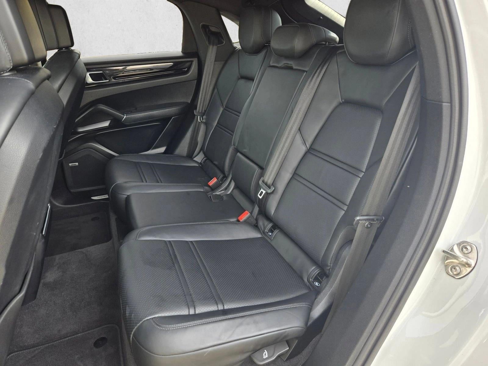 2022 Porsche Cayenne E-Hybrid