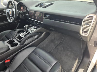 2022 Porsche Cayenne E-Hybrid