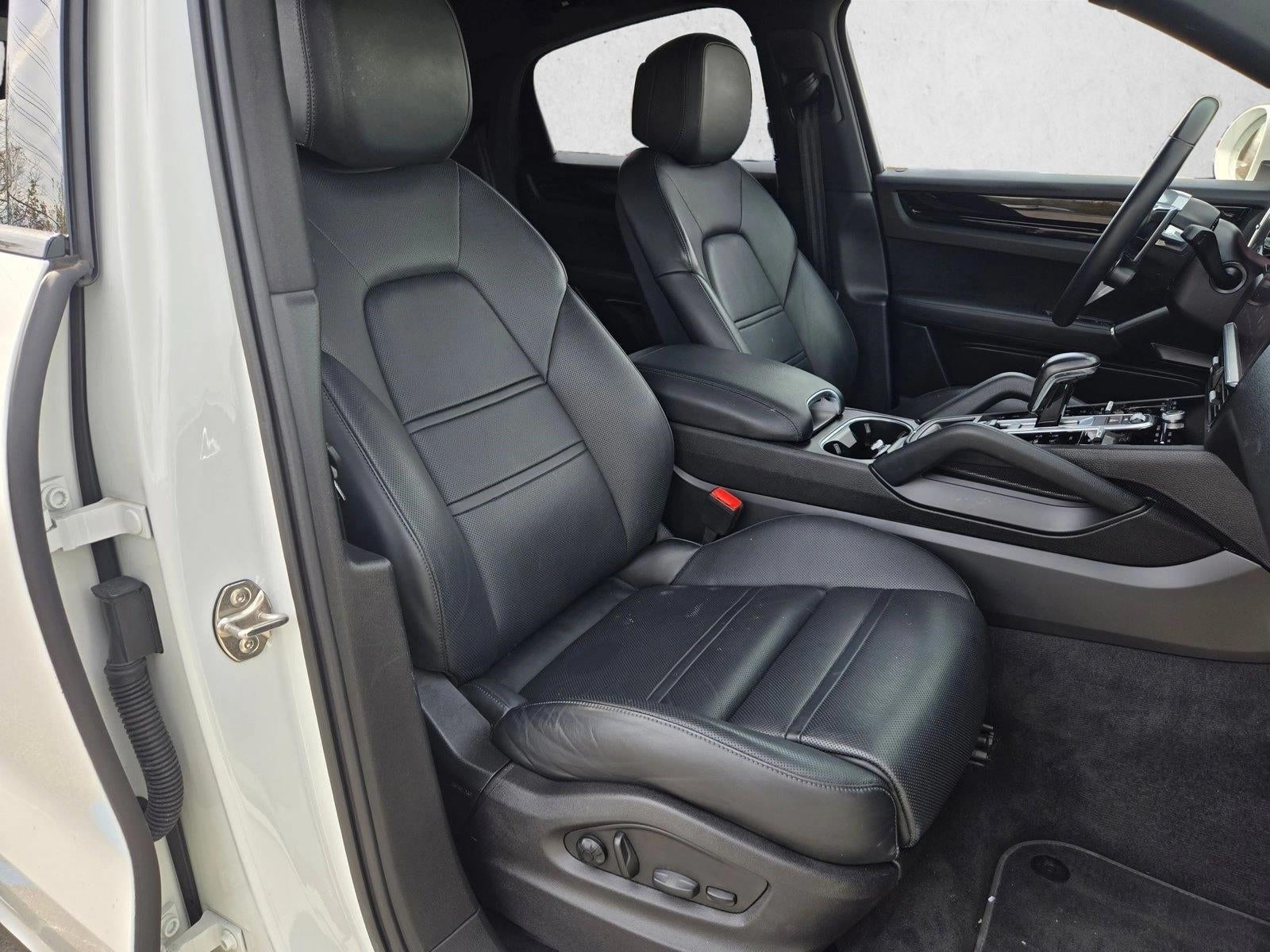 2022 Porsche Cayenne E-Hybrid