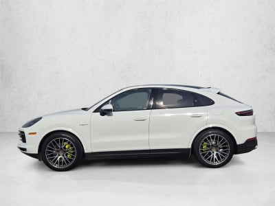 2022 Porsche Cayenne E-Hybrid