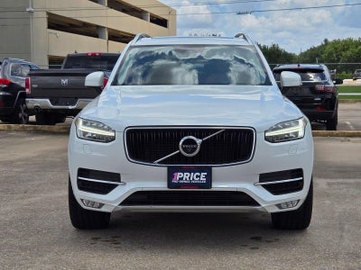 2016 Volvo XC90 T6 Momentum
