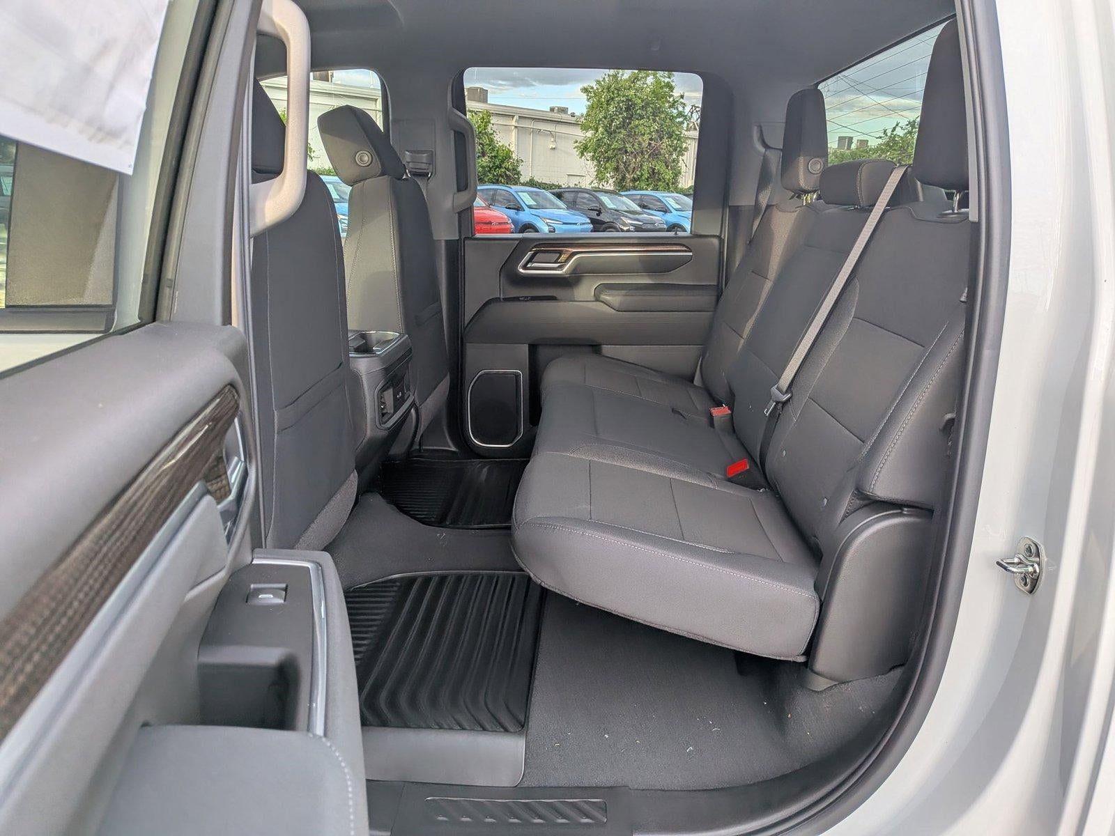 2026 Chevrolet Silverado 2500 HD Crew Cab Standard Box 4-Wheel Drive LT