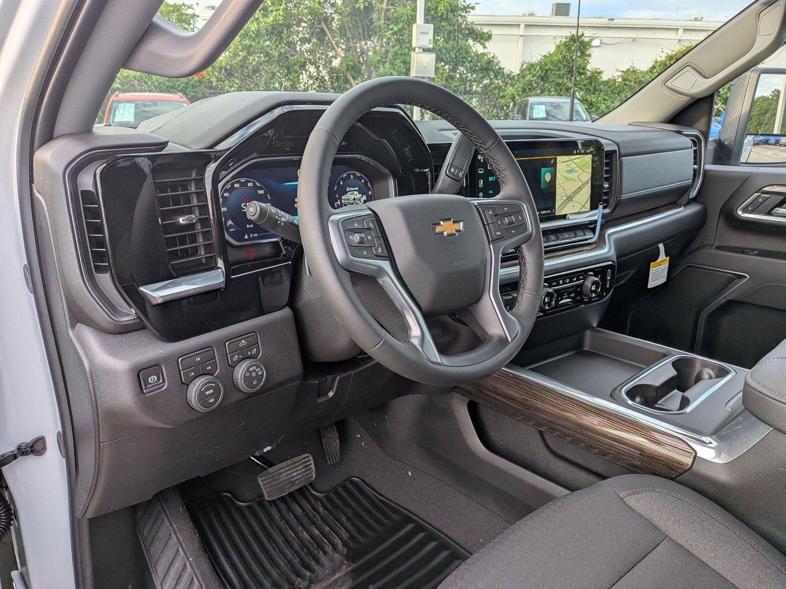 2026 Chevrolet Silverado 2500 HD Crew Cab Standard Box 4-Wheel Drive LT
